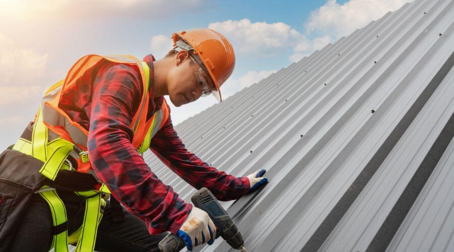 Professional gutter cleaning in Macksville, KS